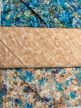 Load image into Gallery viewer, Zip It Up 2.0 kit (precut fabric)