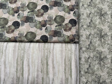 Load image into Gallery viewer, Zip It Up 2.0 kit (precut fabric)