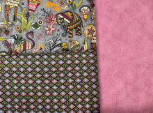 Load image into Gallery viewer, Zip It Up 2.0 kit (precut fabric)