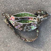 Load image into Gallery viewer, Ferris Fanny Pack by Sallie Tomato