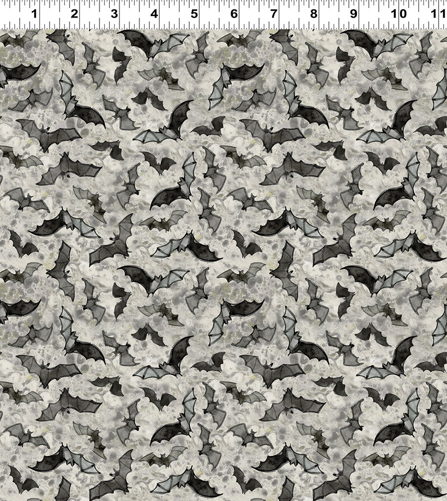 Emerald Hollow Bats Mist Gray detail