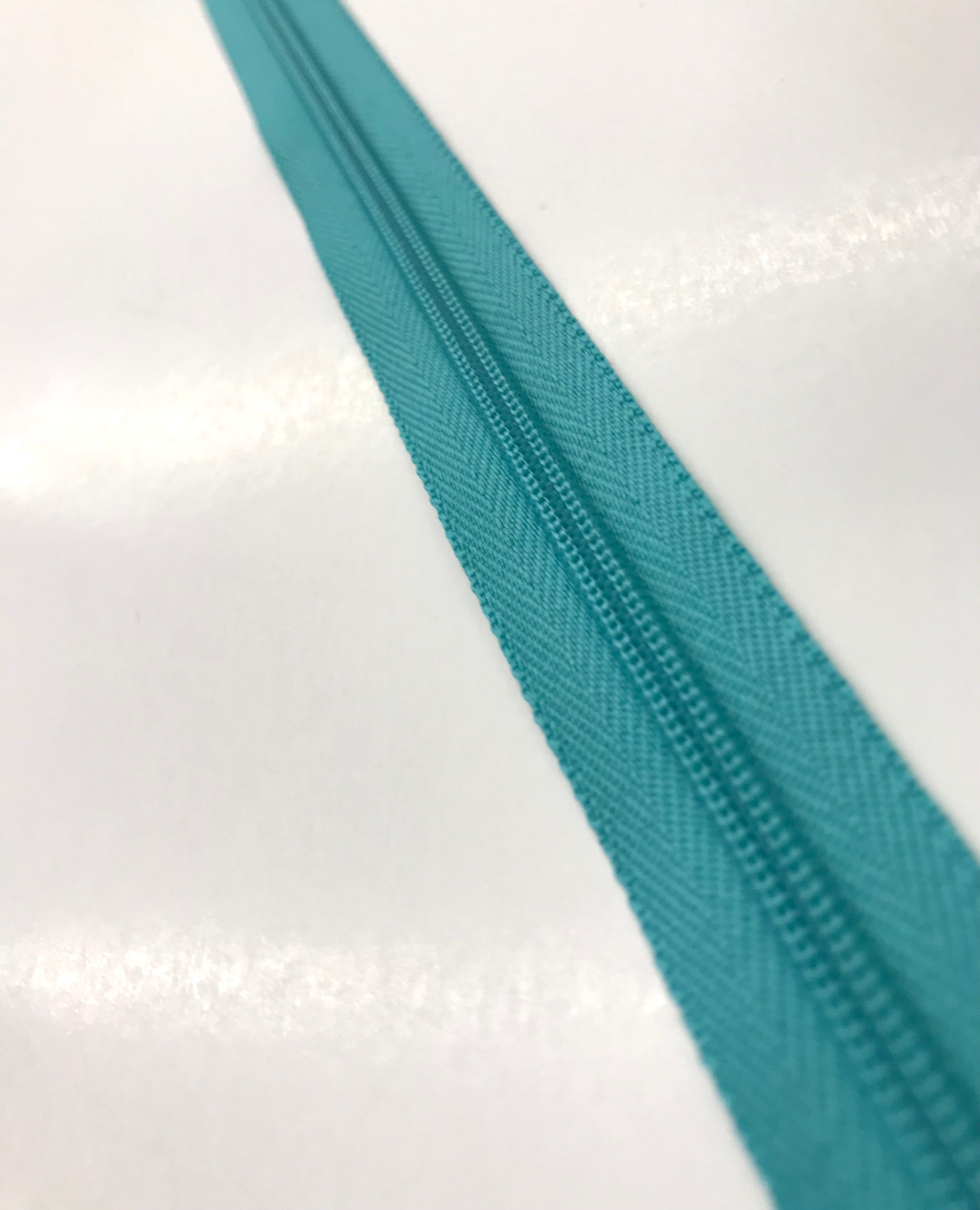 Mermaid Green YKK 548 zipper