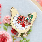 Farmhouse Floral Chicken Magnetic Needle Minder