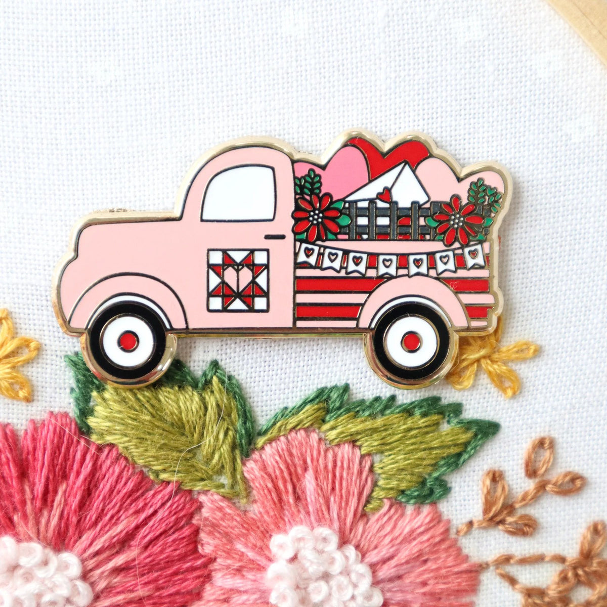 Valentine's Vintage Truck Magnetic Needle Minder